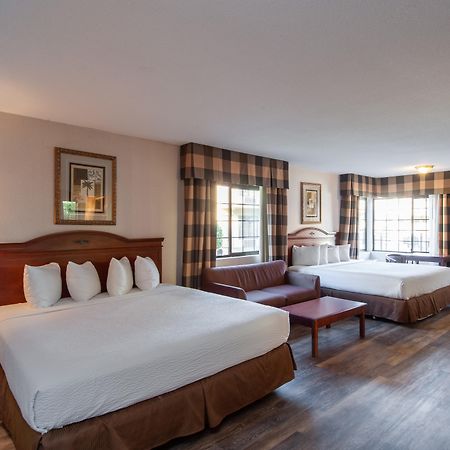 Studio City Court Yard Hotel Pokoj fotografie