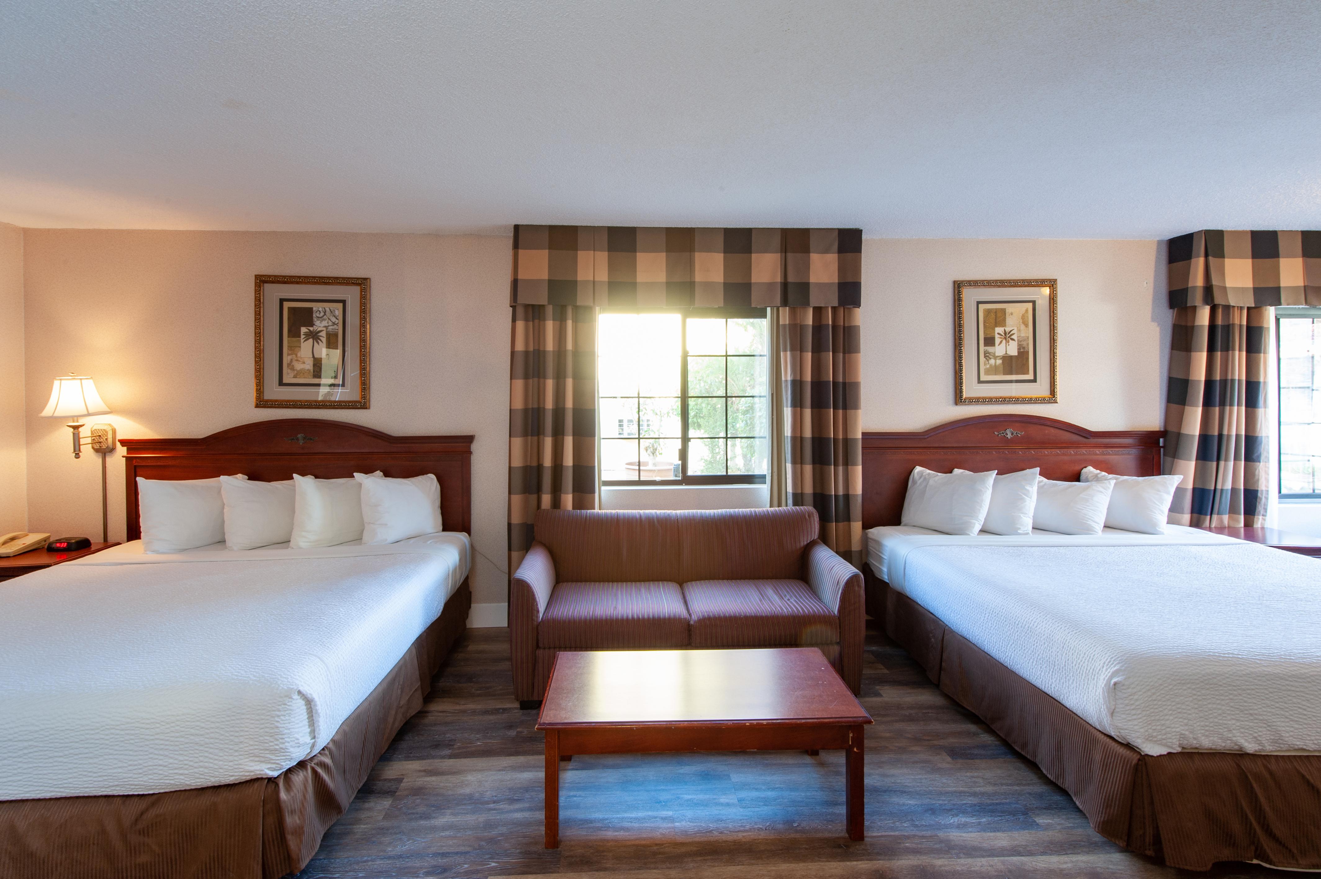 Studio City Court Yard Hotel Pokoj fotografie